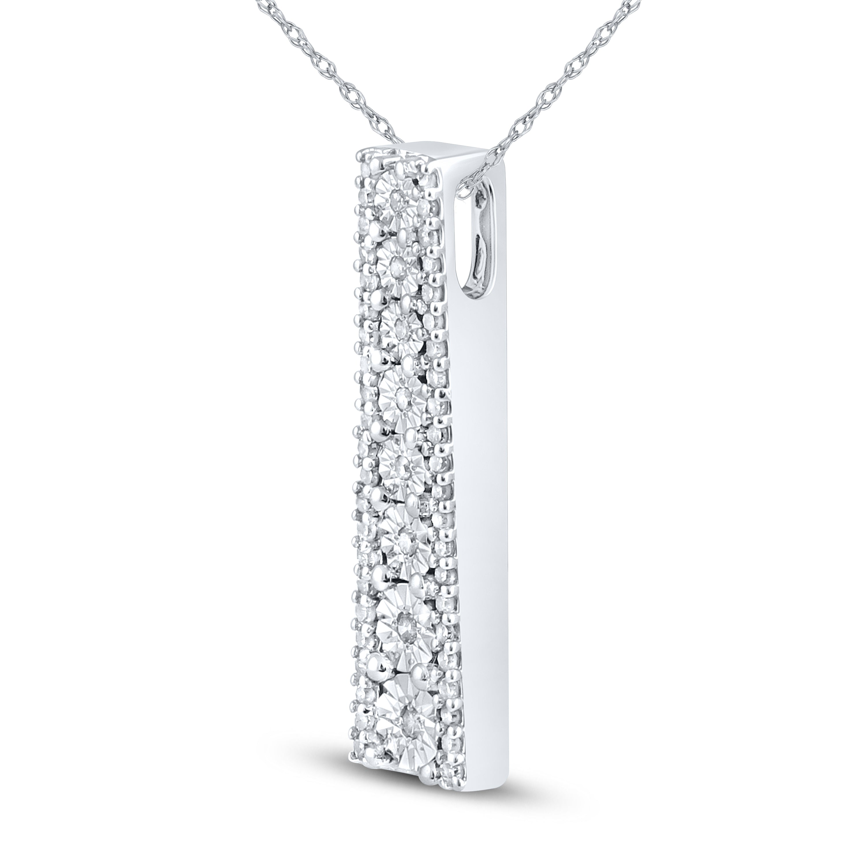 10kt White Gold 0.20 CTW Natural Diamond Pendant with 18-inch Chain