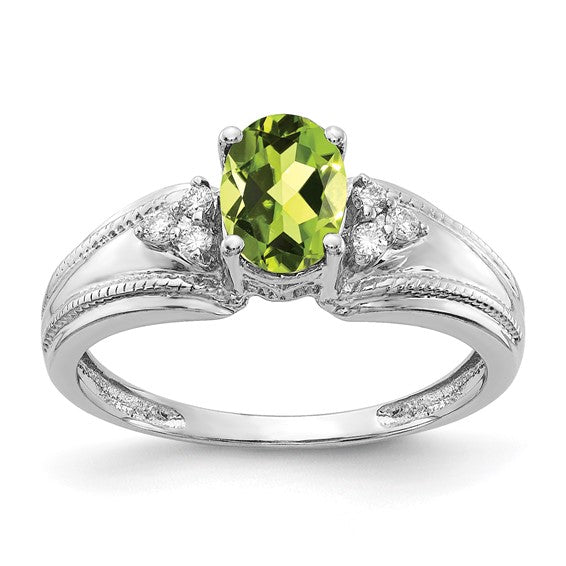 14kt White Gold 7x5mm Oval Peridot VS Diamond ring