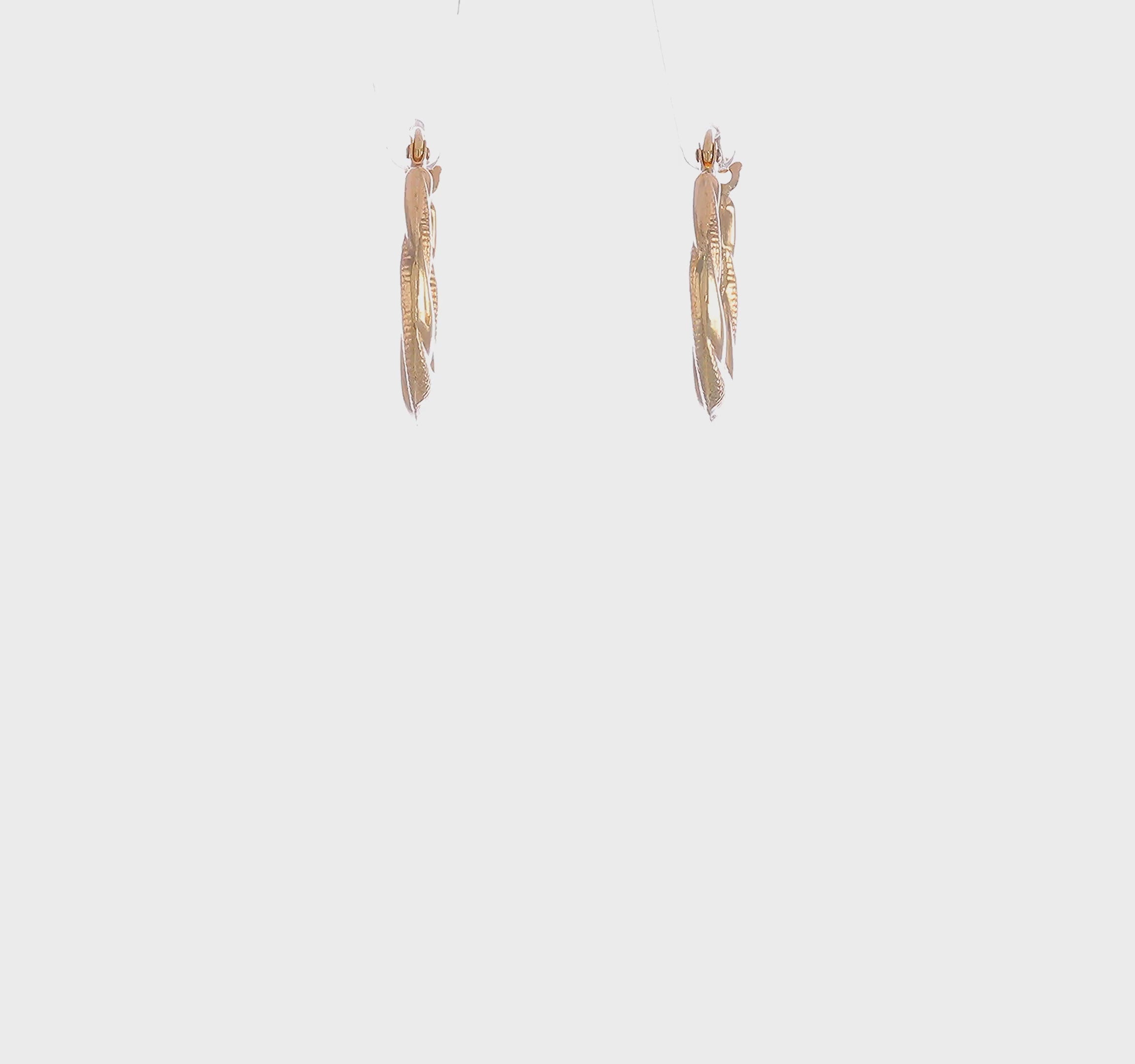 10KT Yellow Gold Textured Scalloped Hollow Hoop Earrings
