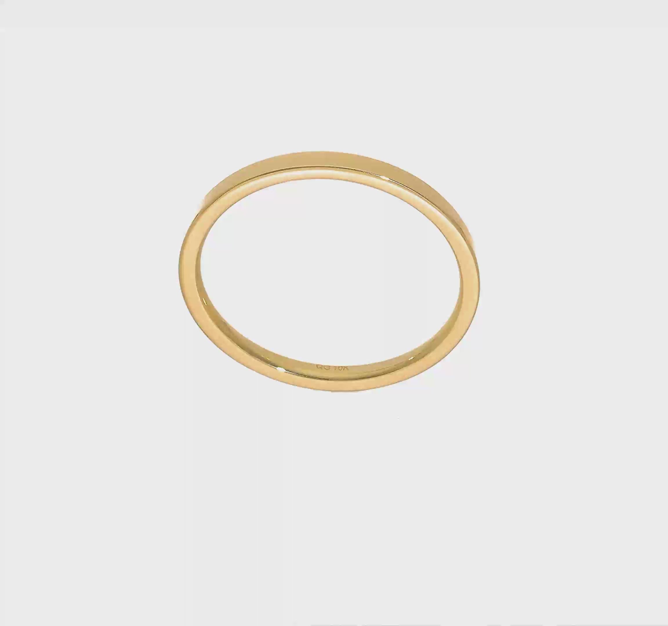 10kt Yellow Gold 2mm Lightweight Flat Wedding Band Size 7