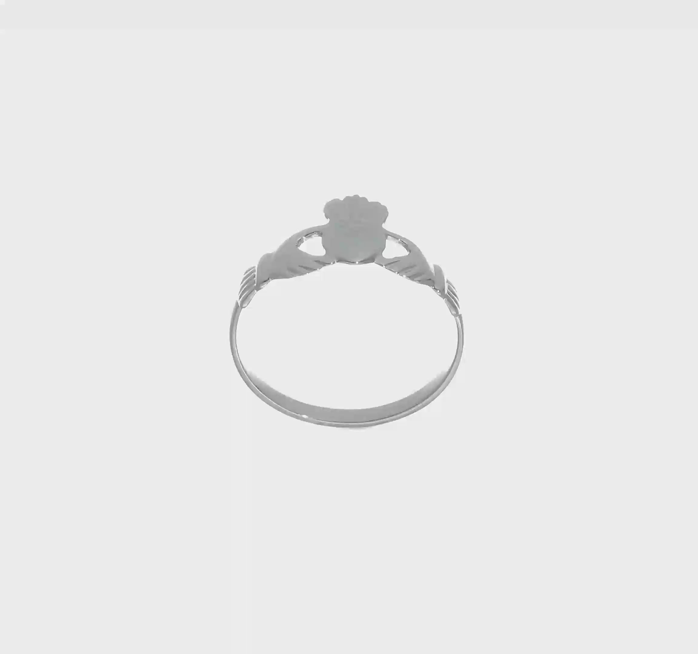 10kt White Gold Ladies Claddagh Ring