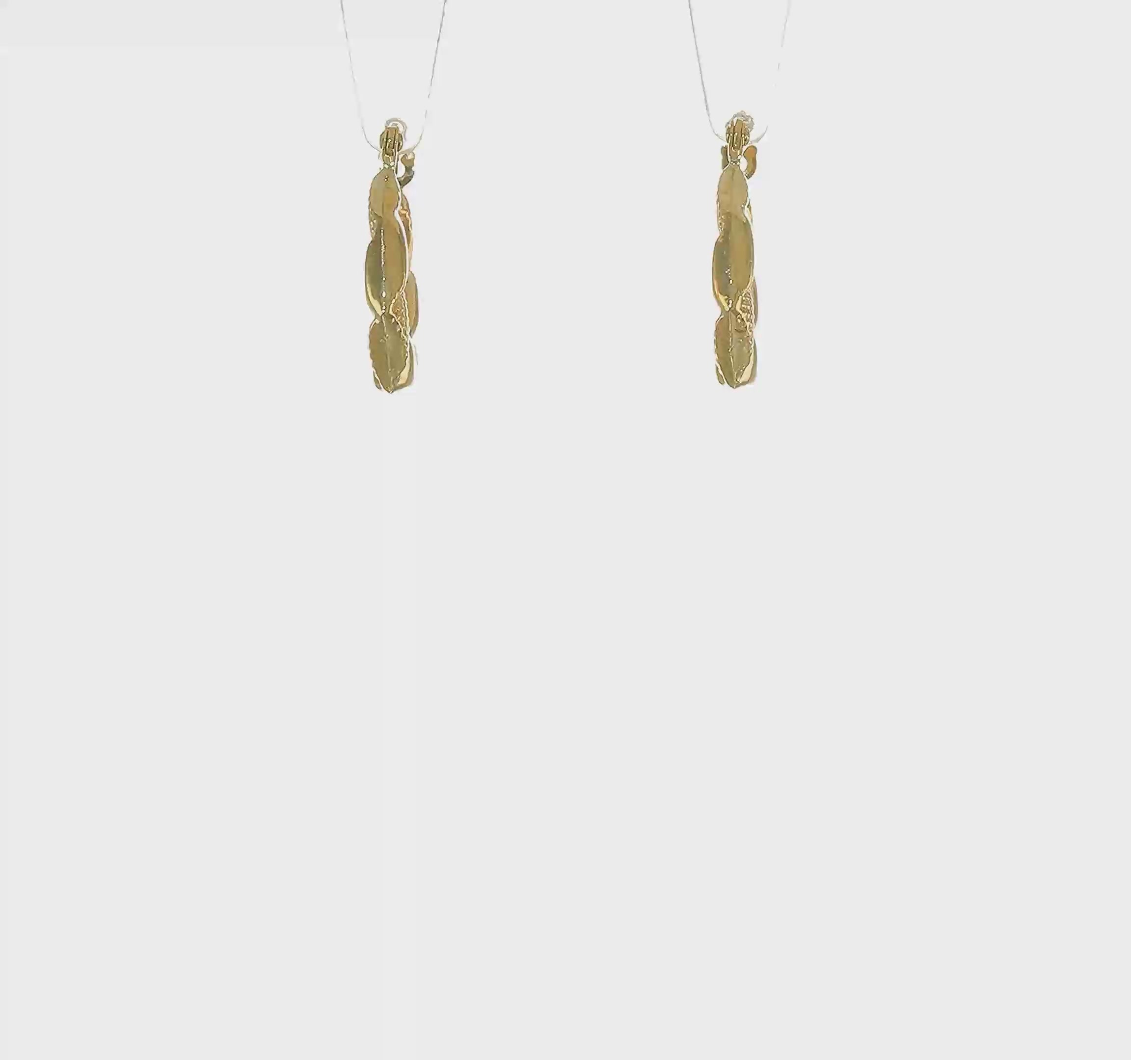 10kt Yellow Gold Scalloped Textured Hollow Hoop Earrings