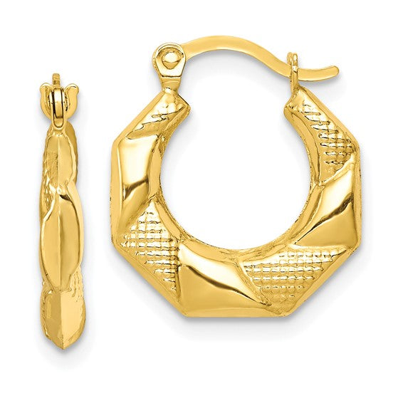 10kt Yellow Gold Scalloped Textured Hollow Hoop Earrings