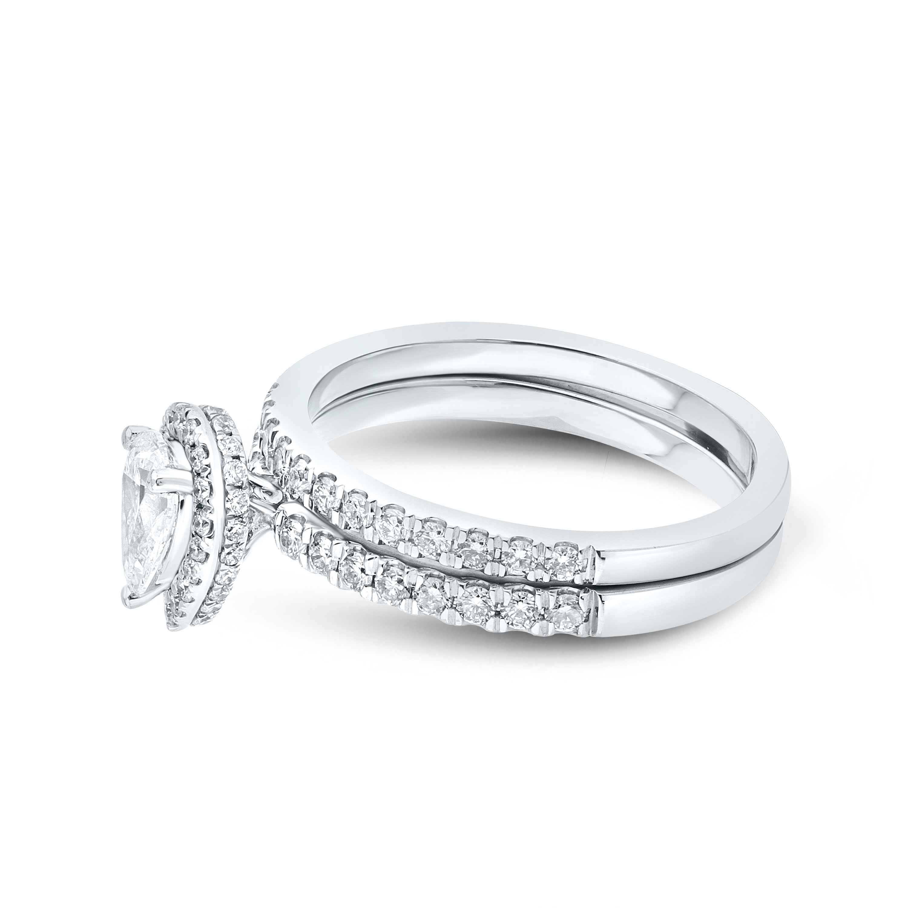 10KT WHITE GOLD 1.15 CTW PEAR SHAPE DIAMOND BRIDAL RING SET