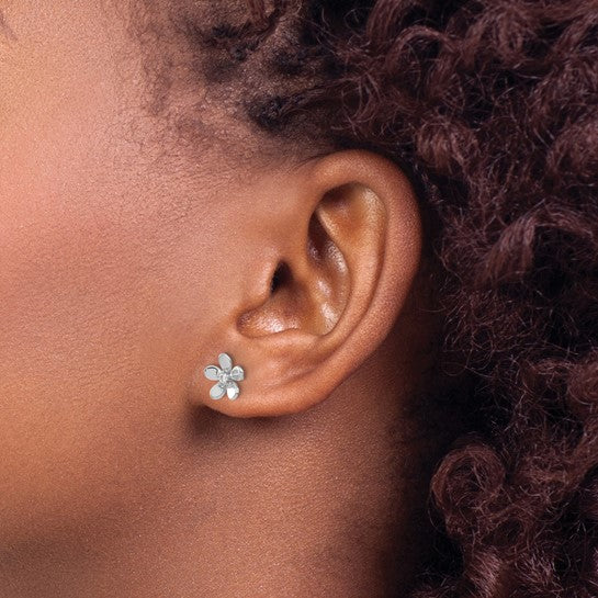 14kt White Gold Diamond Earrings