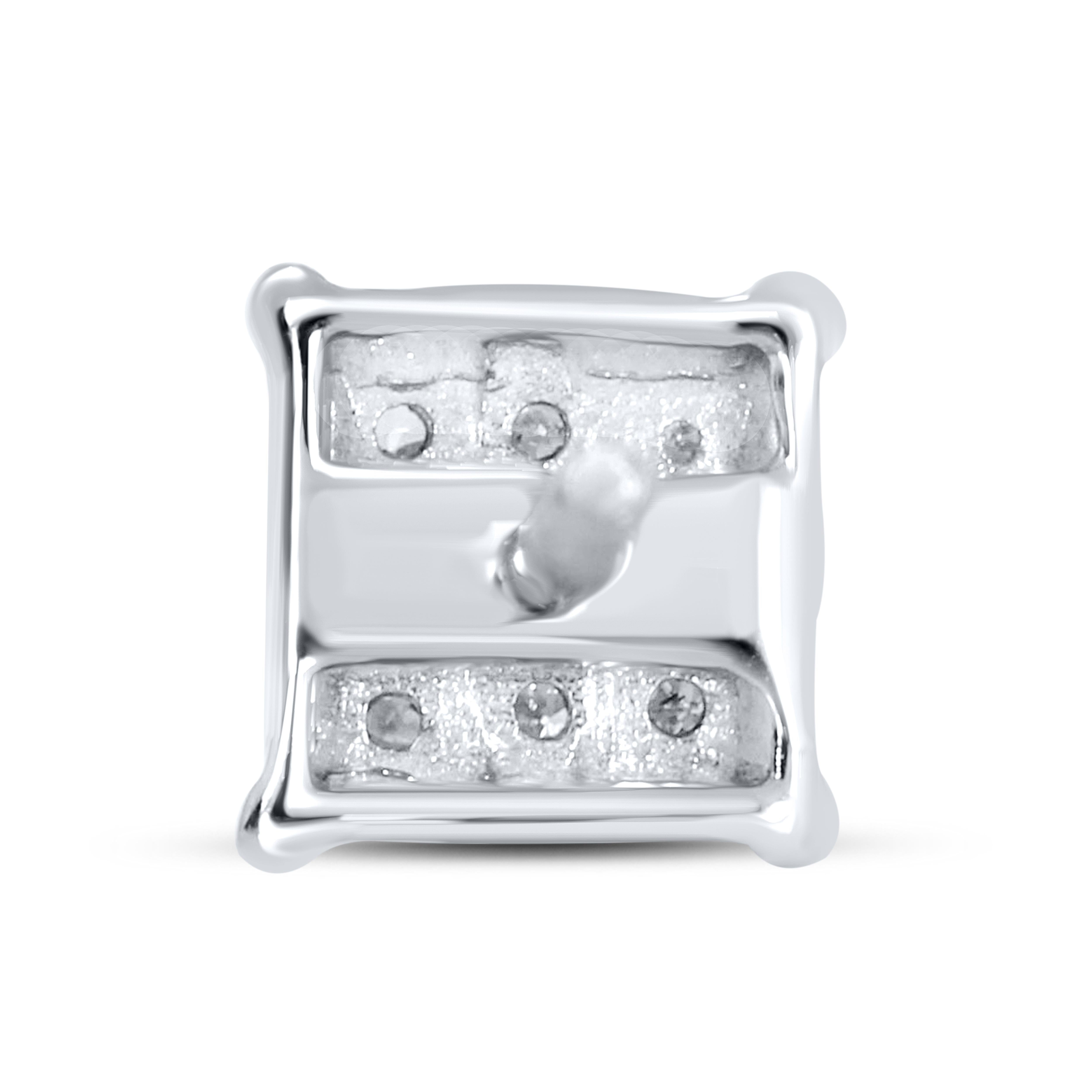 10K WHITE GOLD 0.05 CTW NATURAL DIAMOND EARRINGS