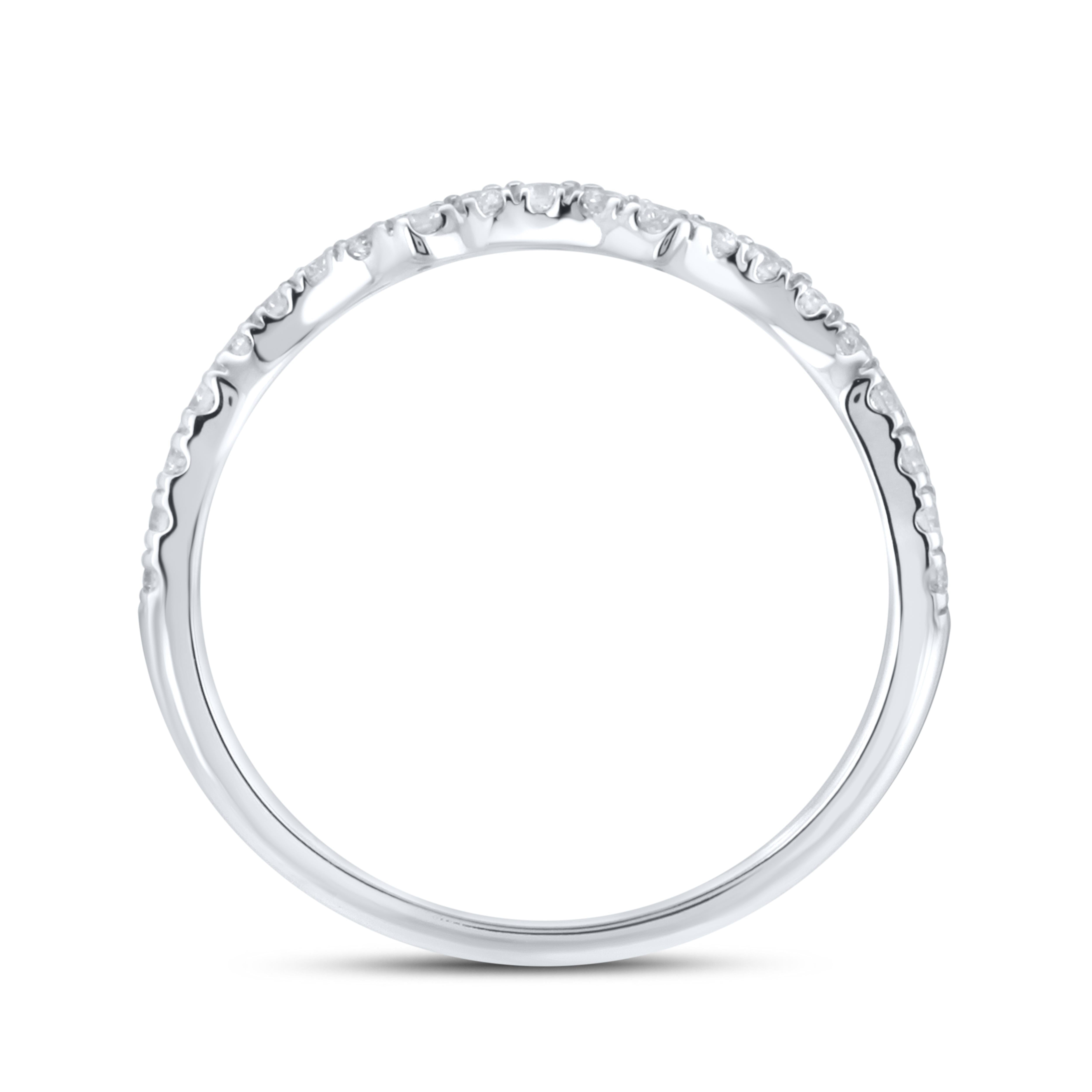 14k White gold 0.25ctw Diamond Band