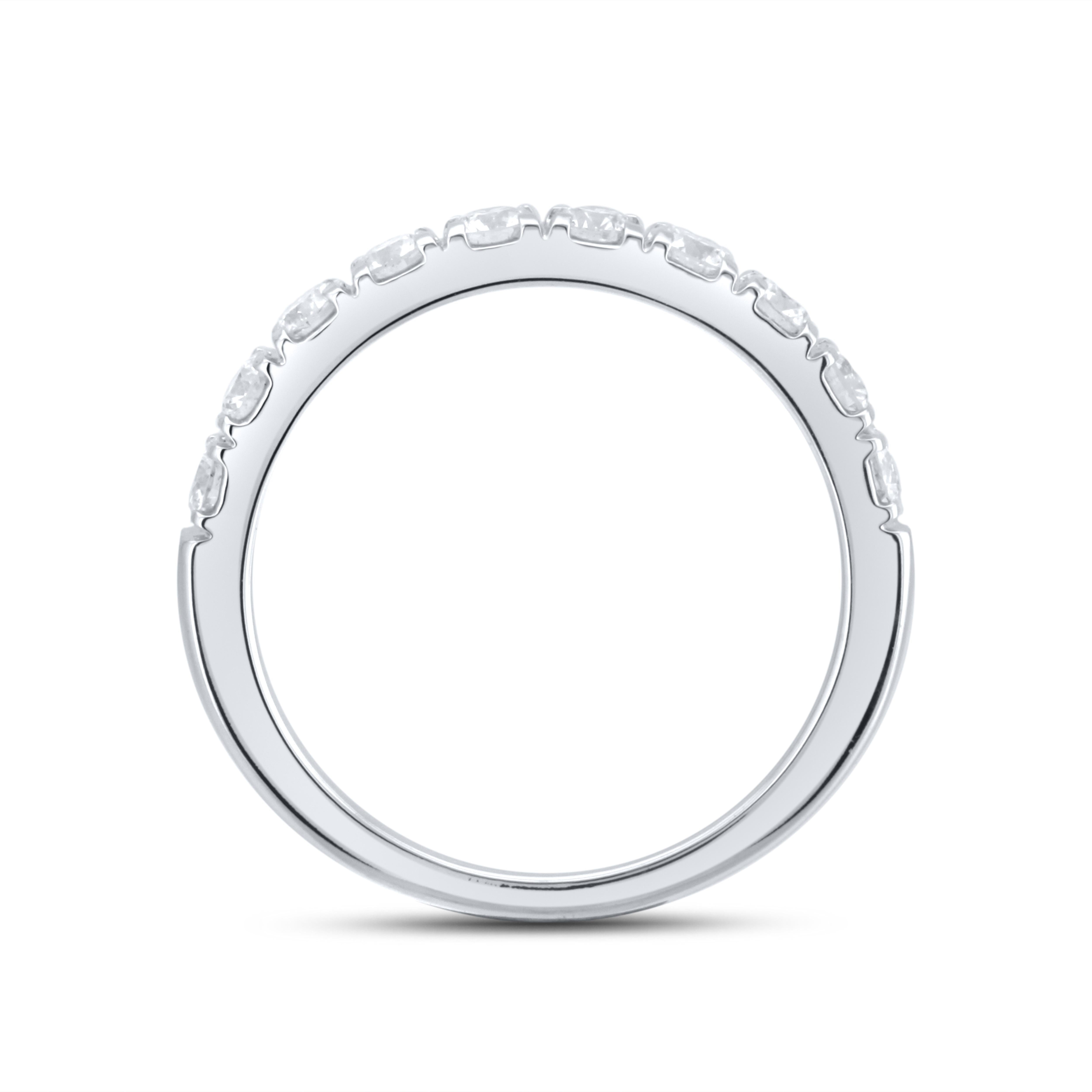 14kt white gold 0.75 CTW Ladies Diamond Band