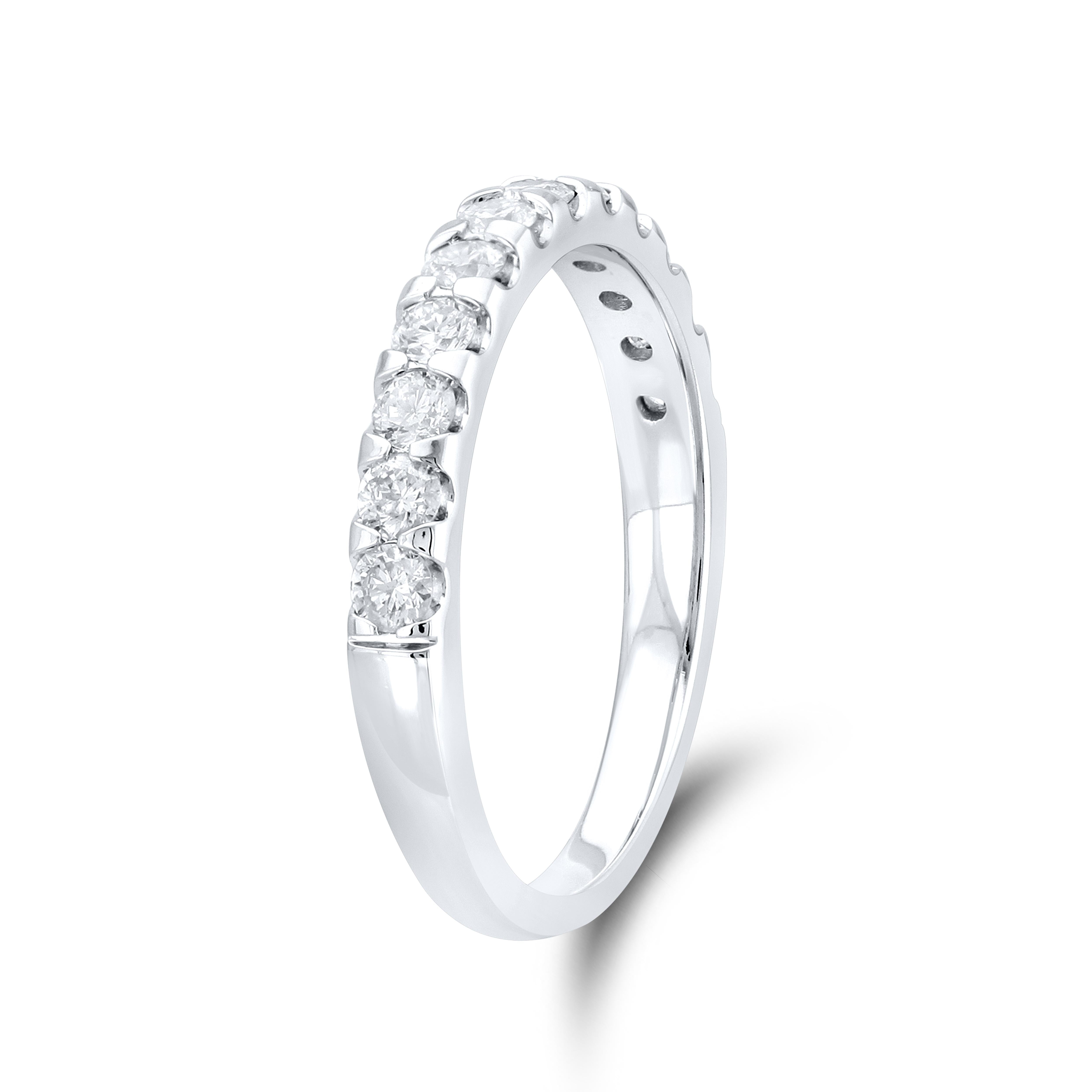 14k white gold 0.60 CTW Ladies Diamond Band