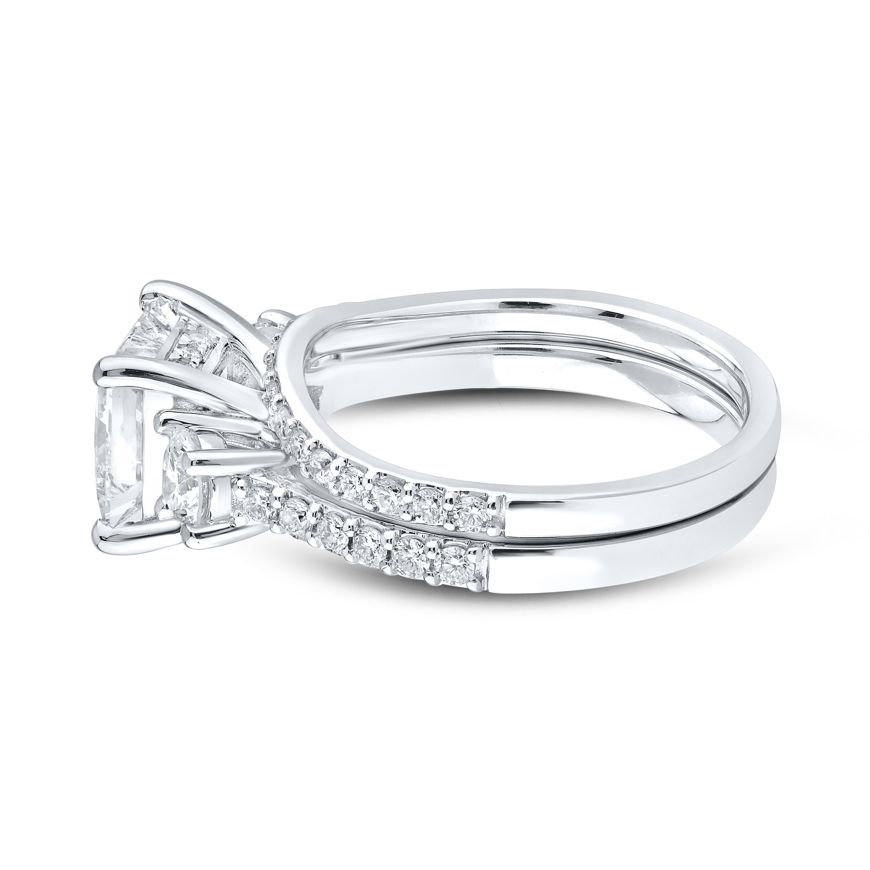 14KT WHITE GOLD 3 CTW PRINCESS AND ROUND SHAPE LAB DIAMOND BRIDAL SET