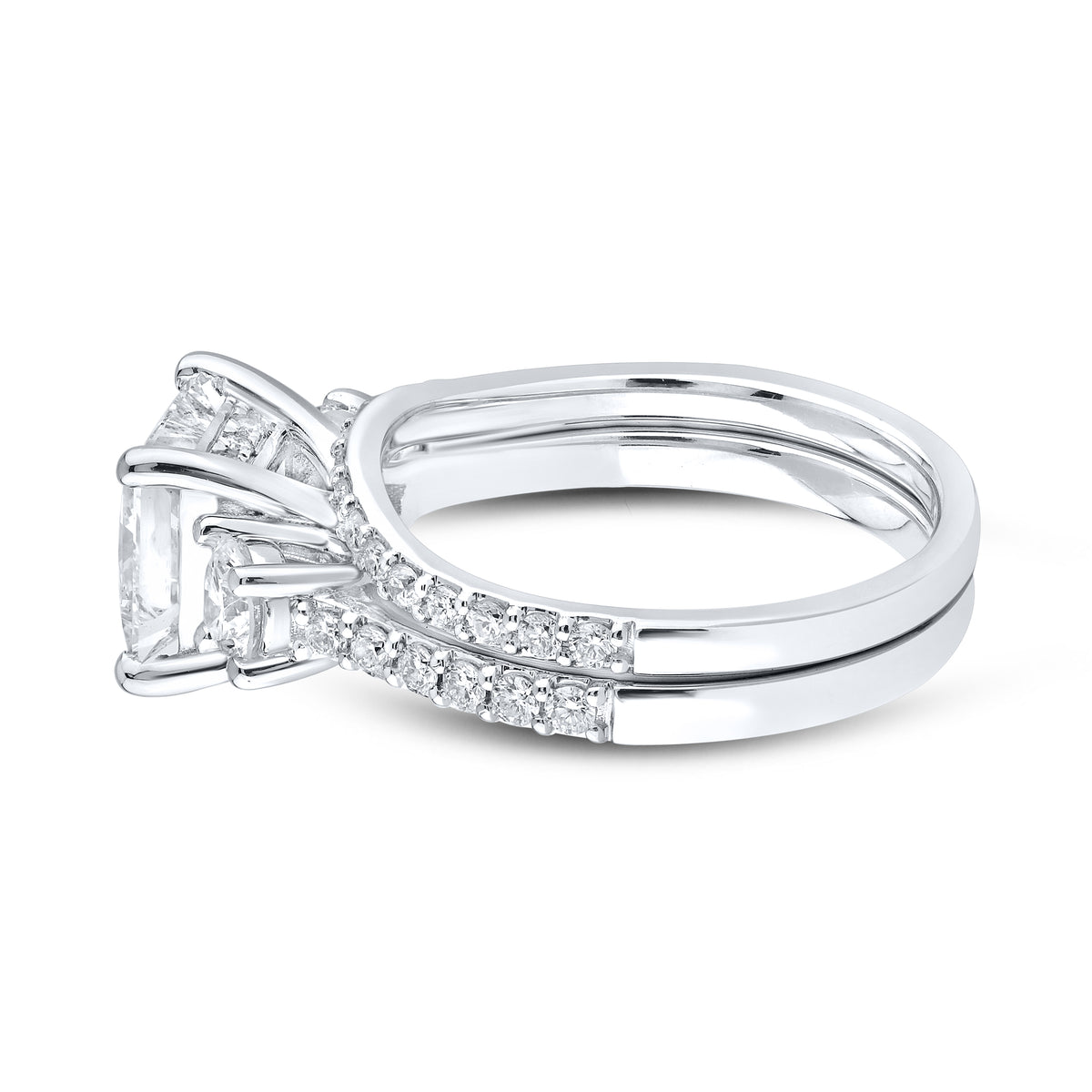 14KT WHITE GOLD 3 CTW PRINCESS AND ROUND SHAPE LAB DIAMOND BRIDAL SET