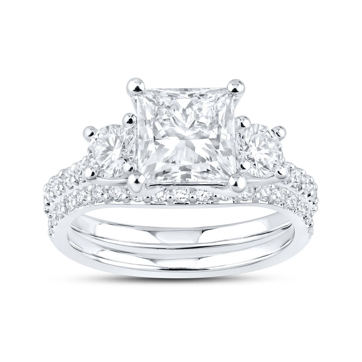 14KT WHITE GOLD 3 CTW PRINCESS AND ROUND SHAPE LAB DIAMOND BRIDAL SET