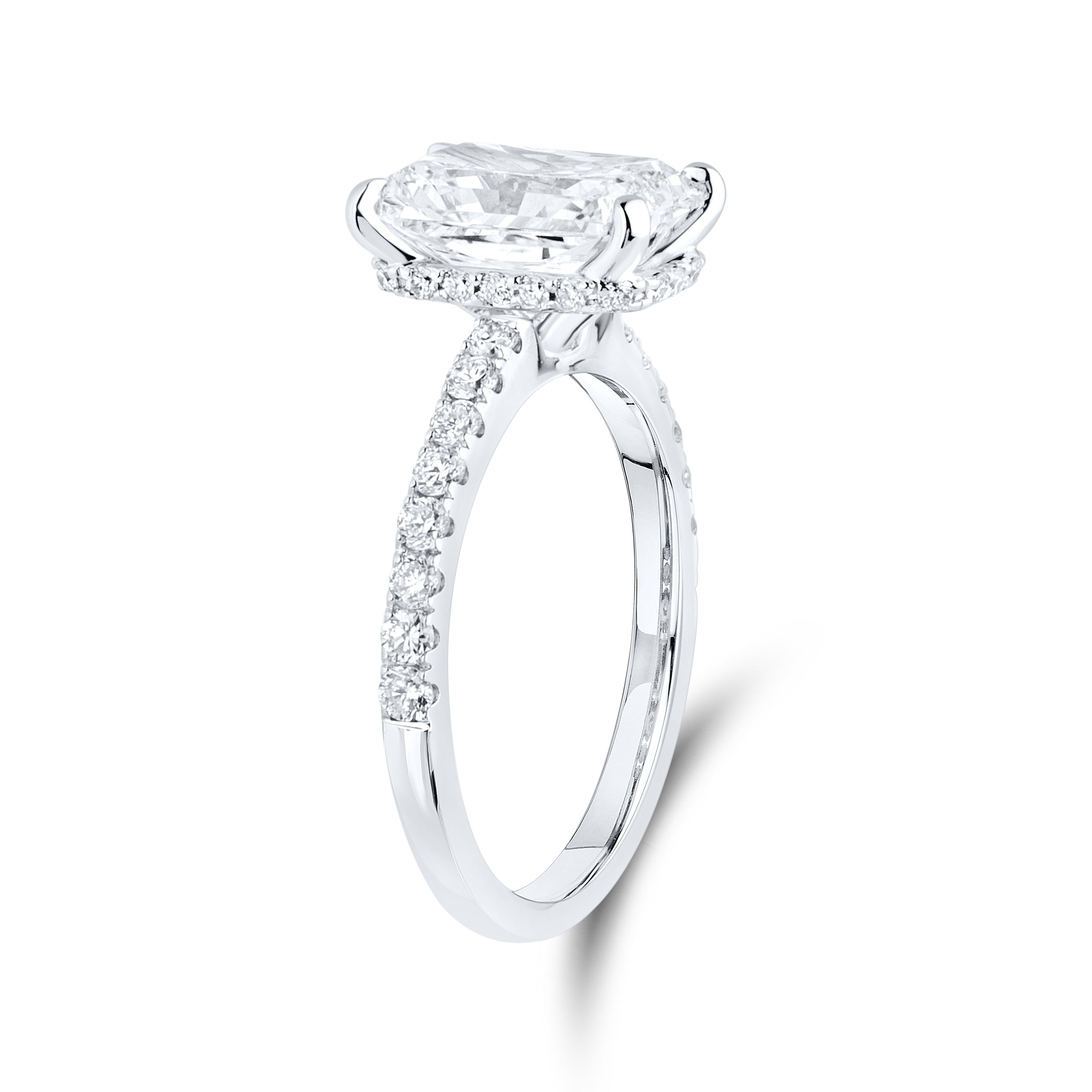 14KT WHITE GOLD LAB DIAMOND 3.50 CTW RADIANT CUT SOLITAIRE RING