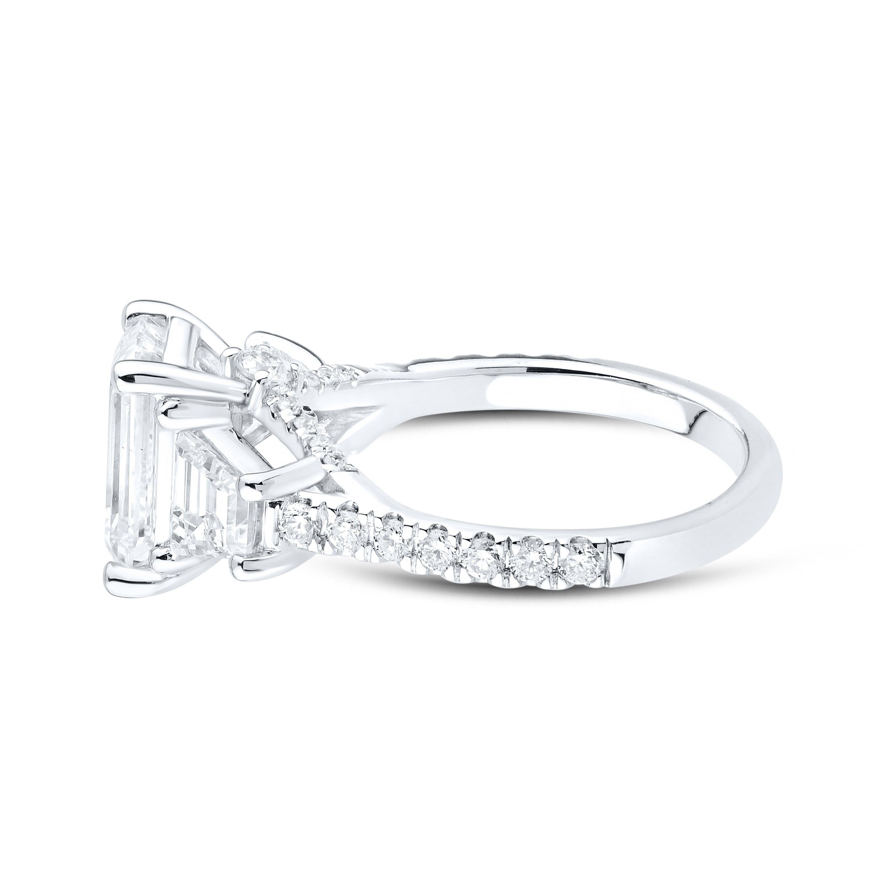 14kt White Gold 4.54 CTW Lab Diamond Engagement Ring