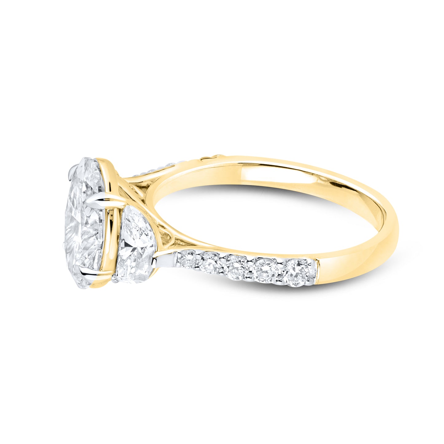 14kt Yellow Gold 3 CTW Oval Shape Lab Diamond Ring