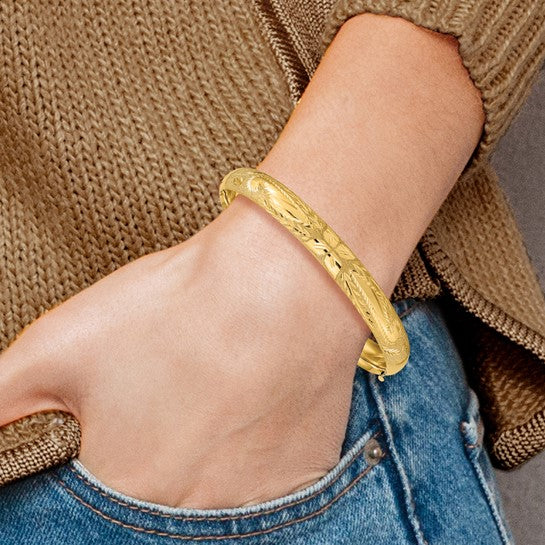 14kt Yellow Gold 5/16 Laser-Cut 8.00mm Hinged Oval Bangle Bracelet