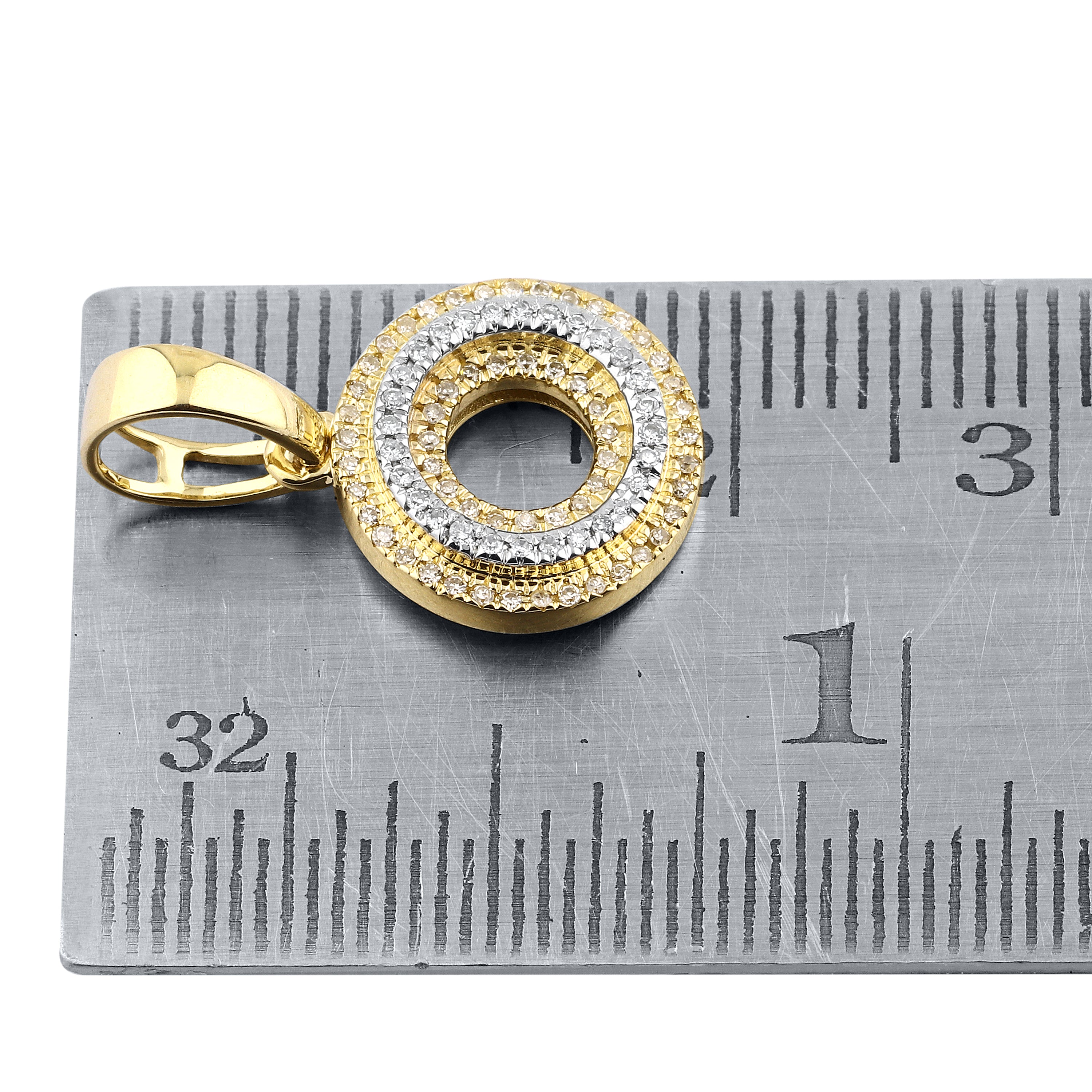 10kt yellow gold 0.13 ctw Diamond Initial O Charm