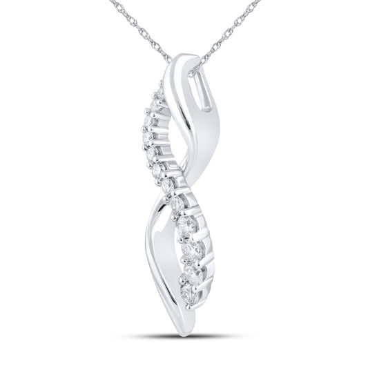 10kt White Gold 0.25 CTW Natural Diamond  Pendant with 18-inch Chain