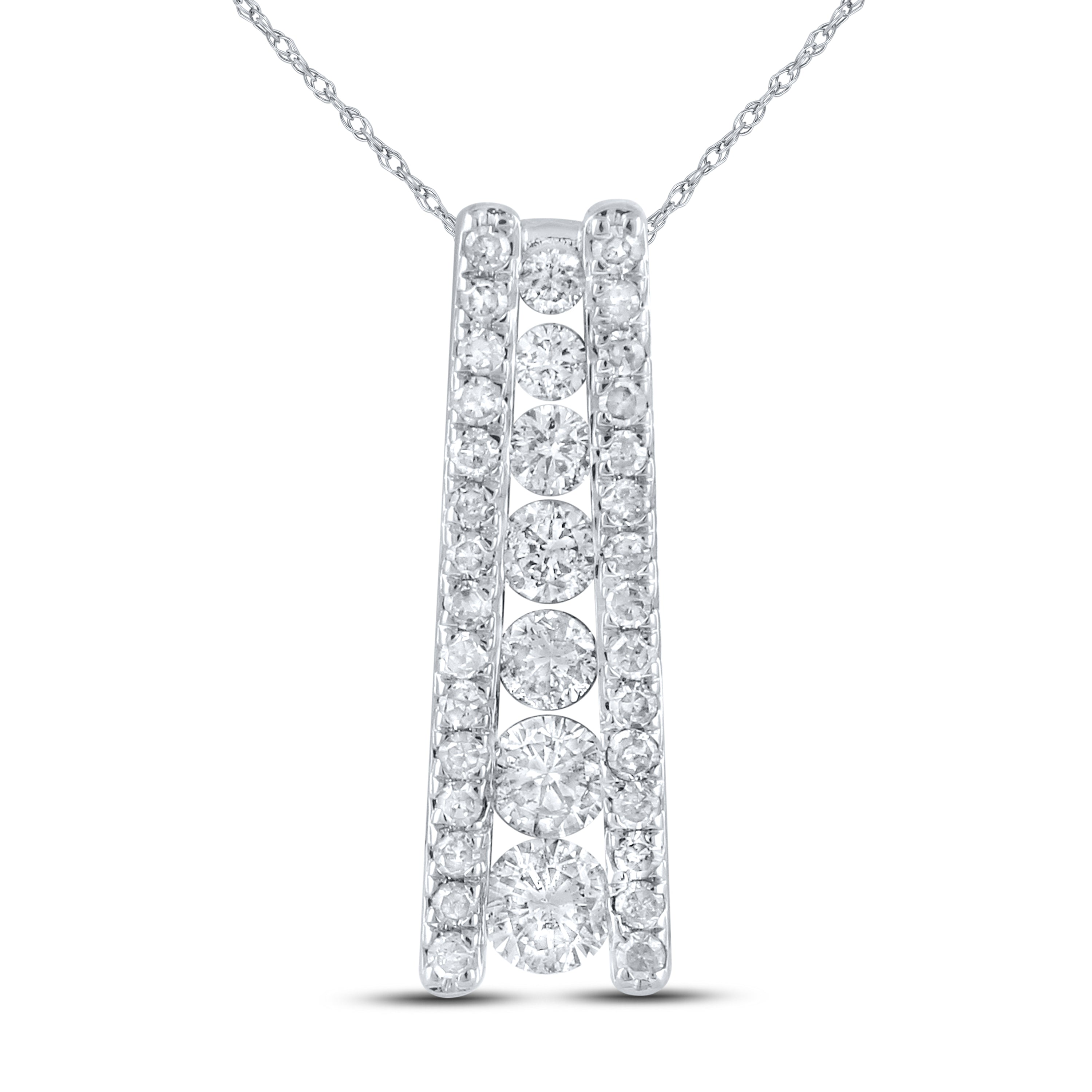 14kt White Gold 0.50 CTW Natural Diamond  Pendant with 18-inch Chain