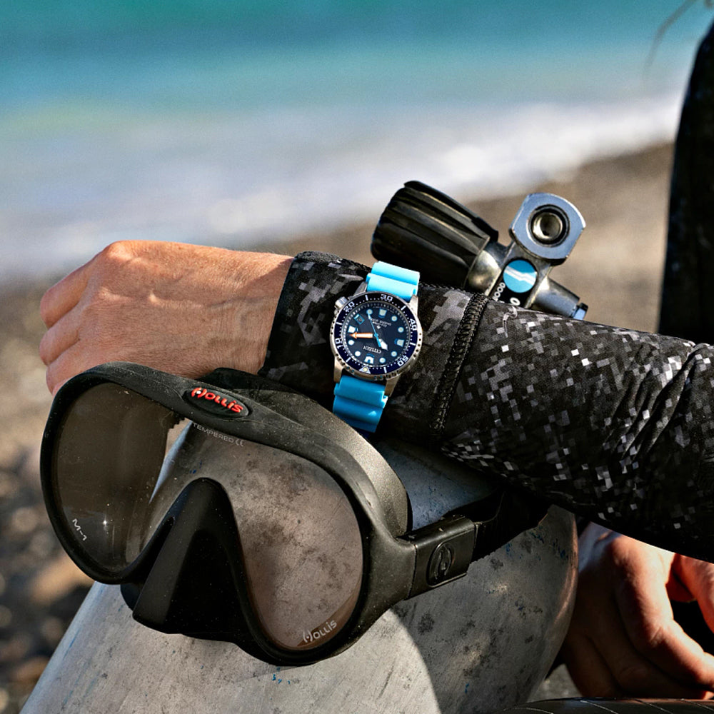 CITIZEN ECO-DRIVE PROMASTER DIVE WATCH Blue Dial