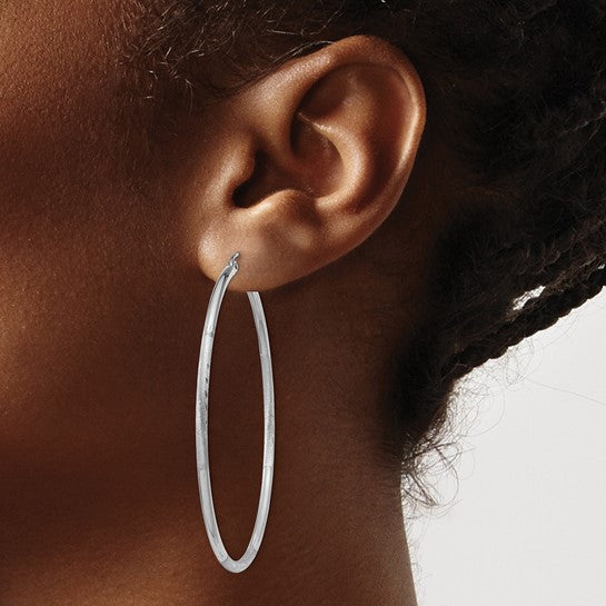 14kt White Gold Satin and Diamond-cut 2mm Round Hoop Earrings