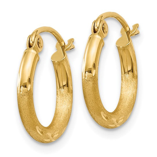 14kt Yellow Gold Satin and Diamond-cut 2mm Round Tube Hoop Earrings
