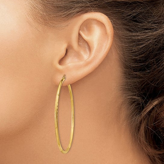 14kt Yellow Gold Satin and Diamond-cut 2mm Round Tube Hoop Earrings