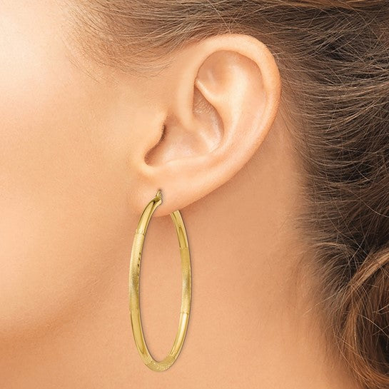 14kt Yellow Gold Satin and Diamond-cut 3mm Round Hoop Earrings