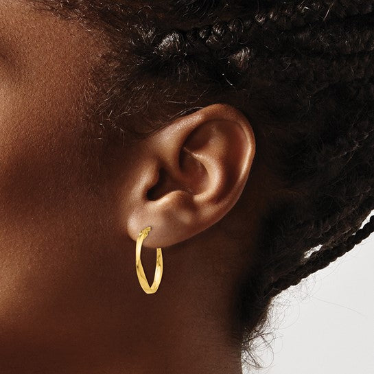 14KT Yellow Gold Polished Twisted Oval Hoop Earrings