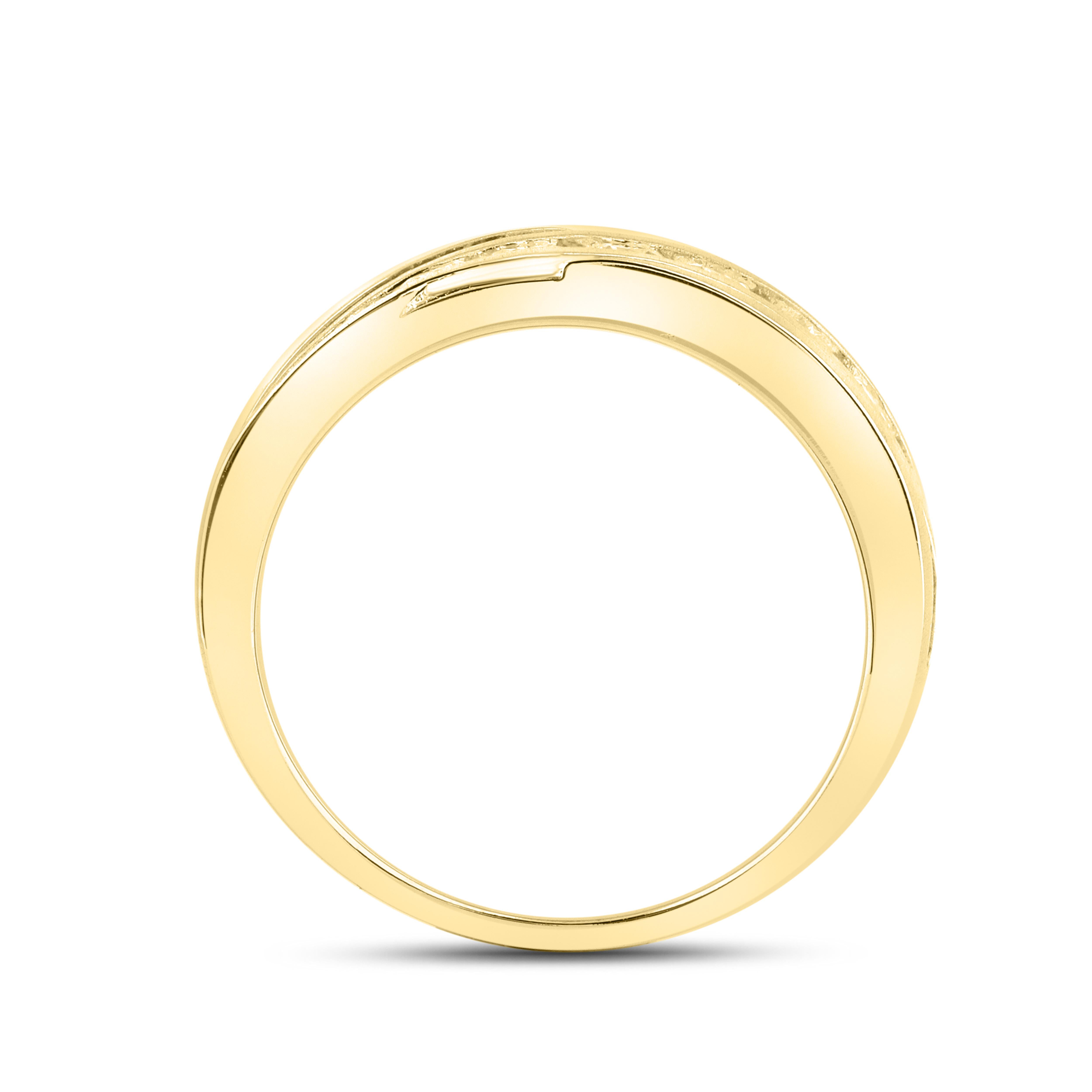 10k Yellow Gold 0.51CTW Men’s Diamond band