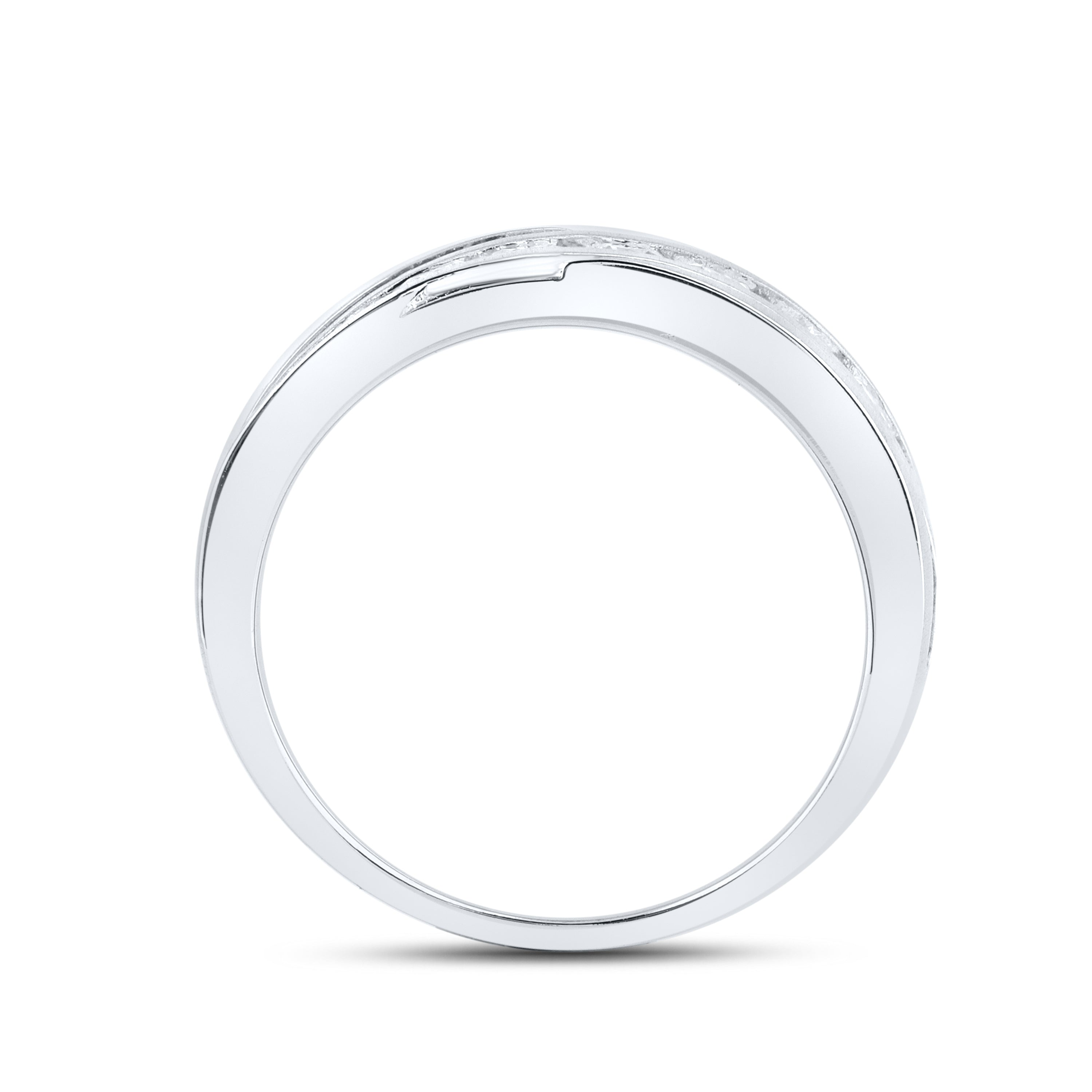 10KT WHITE GOLD MEN’S BAND 0.50 CTW