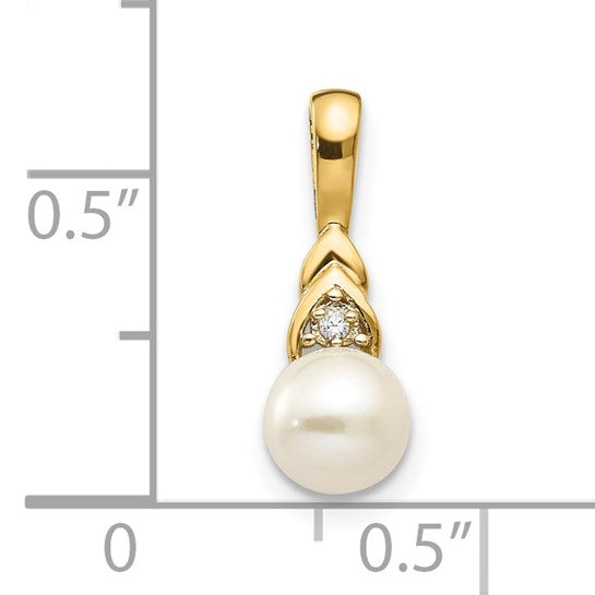 14kt Yellow Gold FW Cultured Pearl and Diamond Pendant