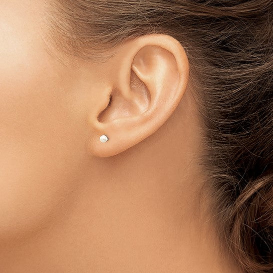 14kt White Gold 3-4mm White Round Freshwater Cultured Pearl Stud Post Earrings