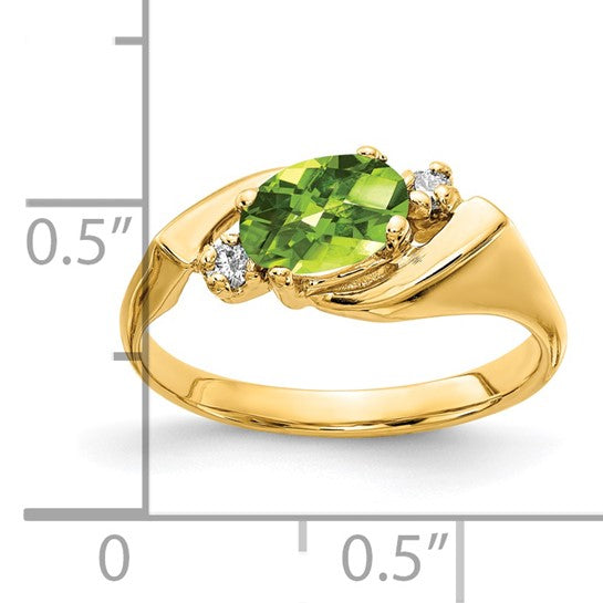 14kt Yellow Gold 7x5mm Oval Peridot Checker A Diamond ring