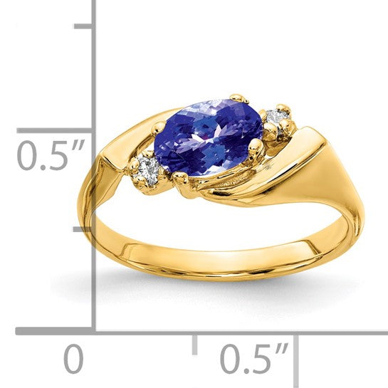 14kt Yellow Gold 7x5mm Oval Tanzanite VS Diamond ring