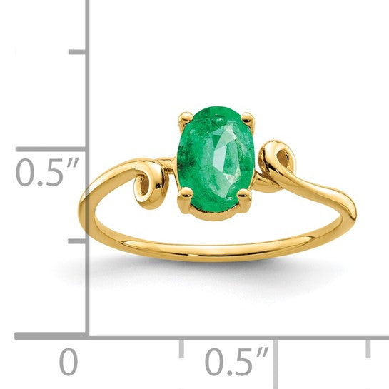 14kt Yellow Gold 7x5mm Oval Emerald ring