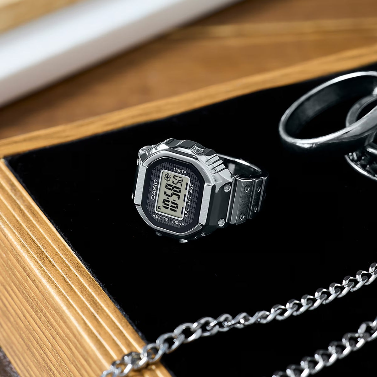 Casio Ring Watch CRW-001-1CR