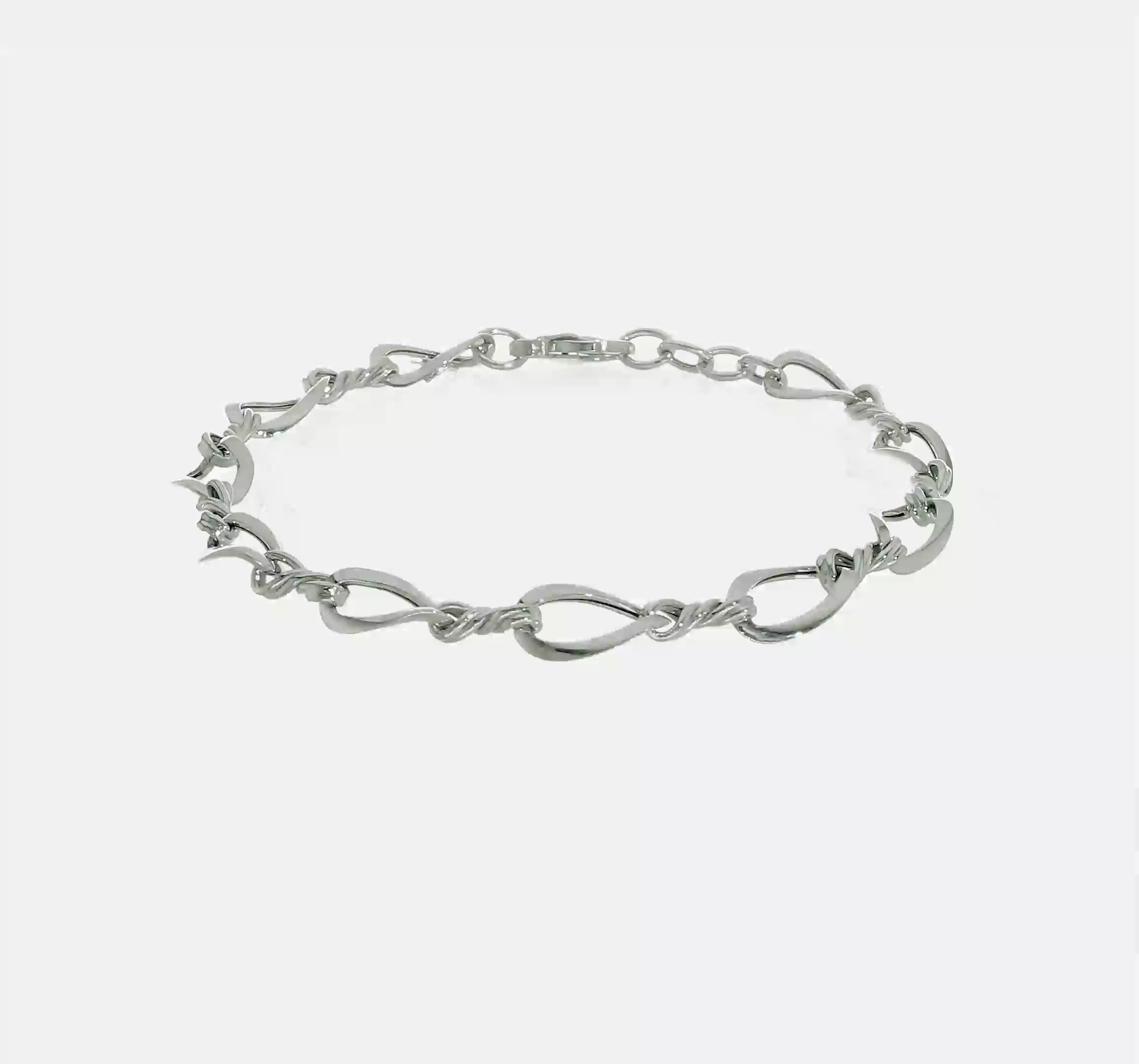 14kt White Gold Fancy Link 7.5in Bracelet