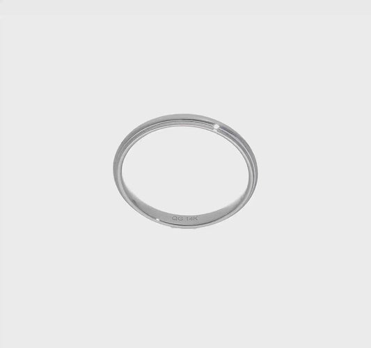 10kt White Gold 2.5mm Half Round with Edge Wedding Band Size 5.5