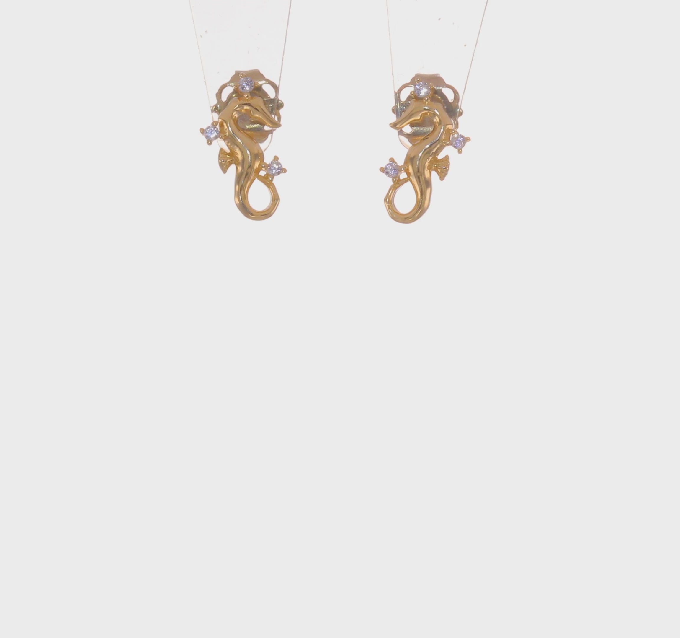 14kt Yellow Gold Polished CZ Seahorse Post Earrings