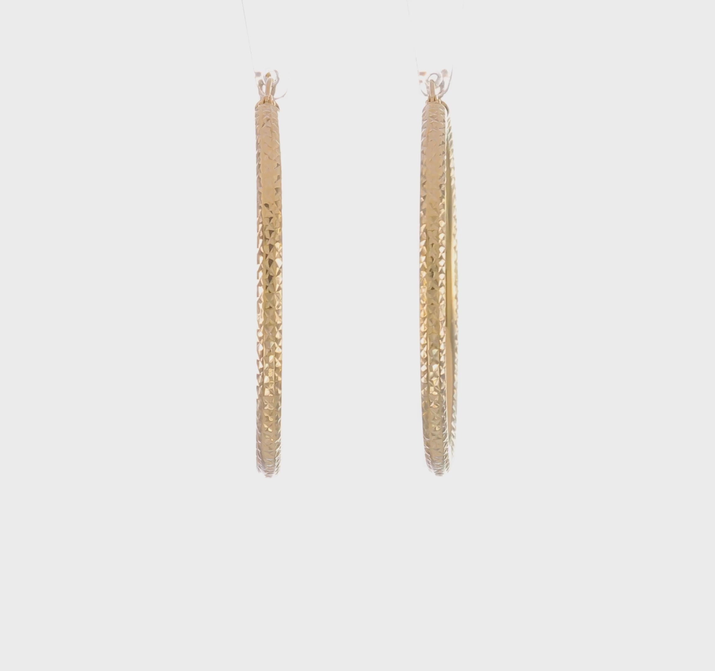 14kt Yellow Gold Diamond-cut 3mm  Round Hoop Earrings