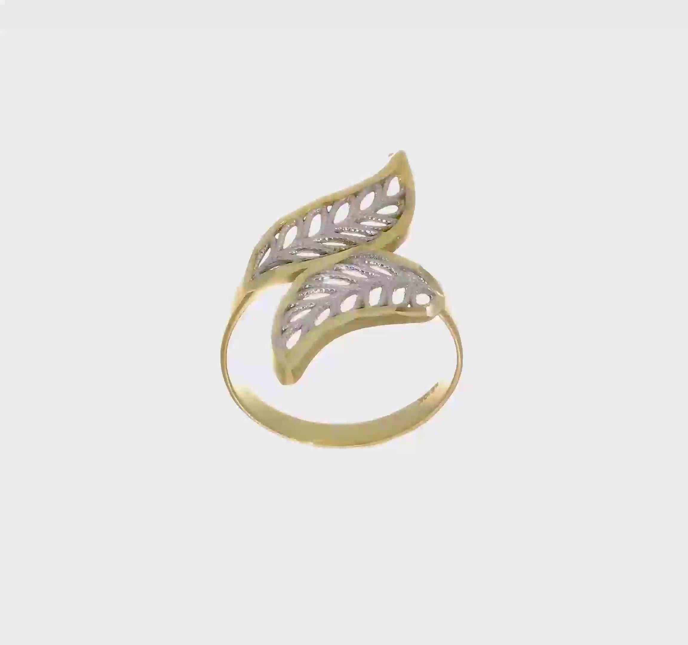 10kt Yellow Gold w/Rhodium Diamond-Cut Filigree Ring
