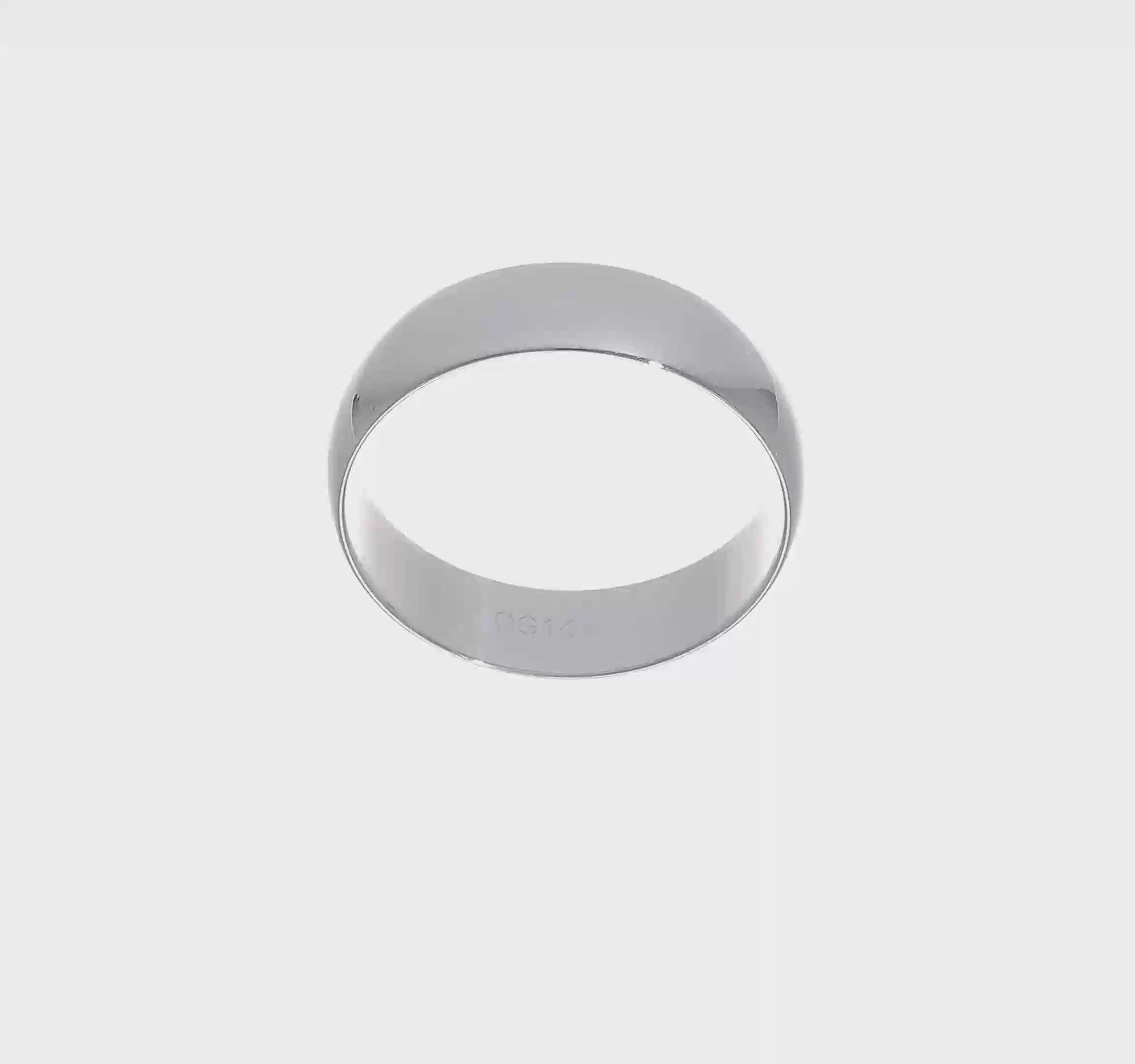 14kt White Gold 6mm Lightweight Half Round Wedding Band Size 8